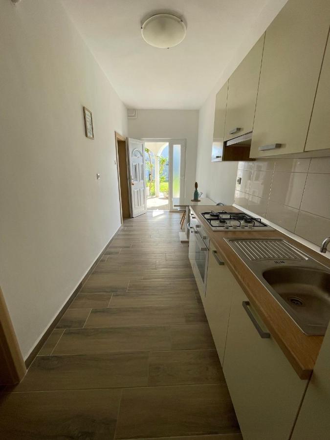 Apartments Roko Turanj Zewnętrze zdjęcie