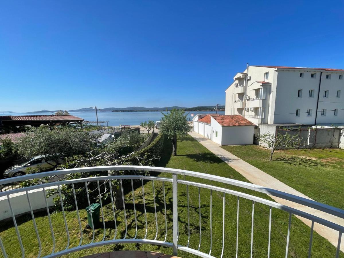 Apartments Roko Turanj Zewnętrze zdjęcie